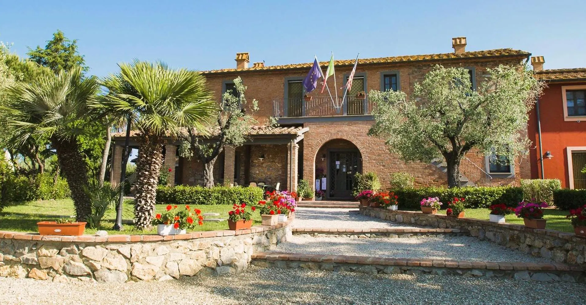 Isa-Il Casale Di Donoratico, Residence With Swimming-Pool