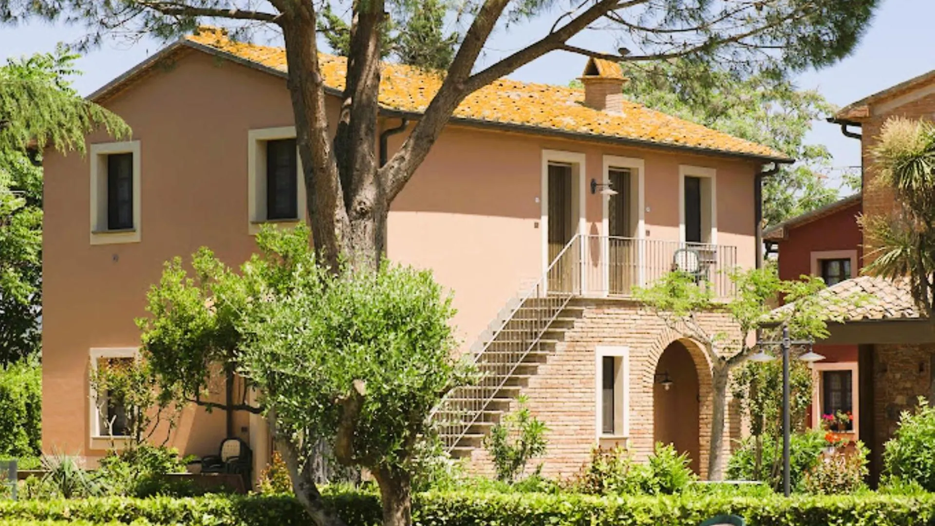 Isa-Il Casale Di Donoratico, Residence With Swimming-Pool Италия